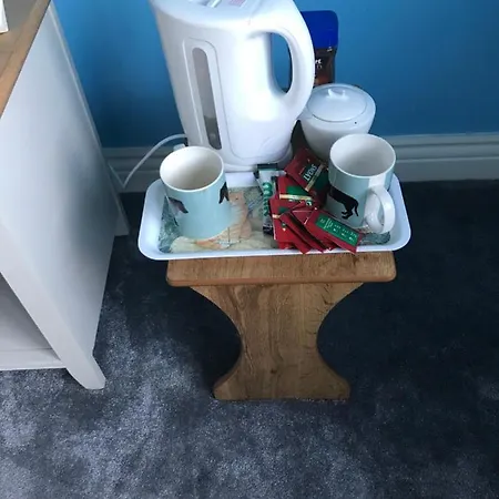 1 Luxurious In Family בית הארחה *