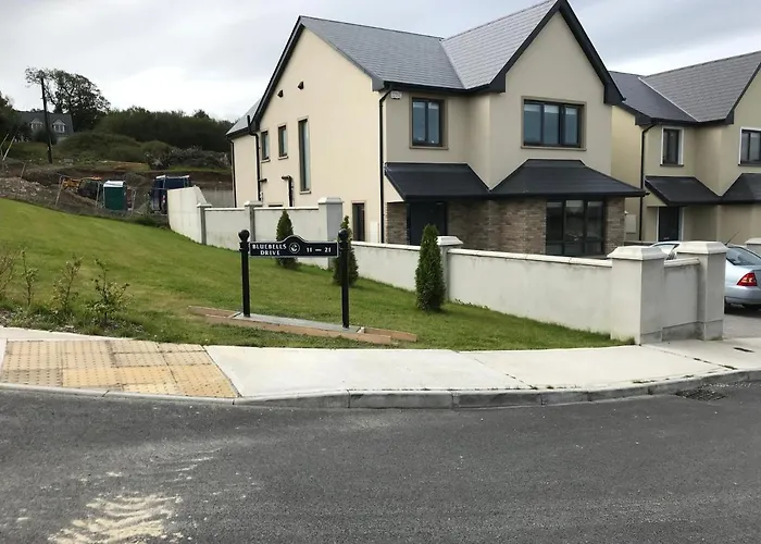 1 Luxurious In Family Πανσιόν