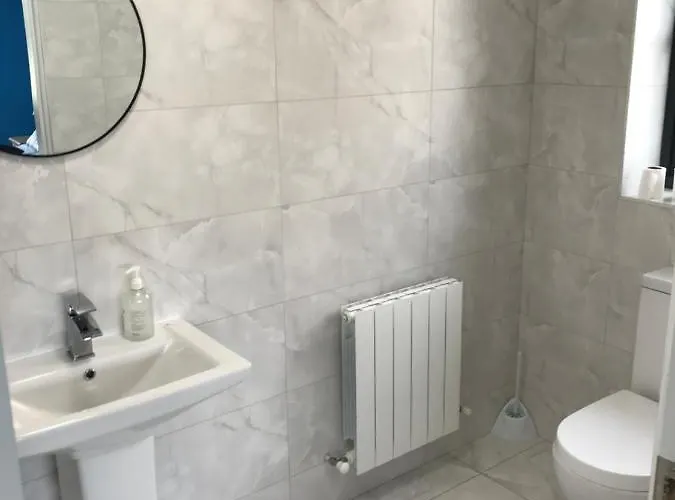 Πανσιόν 1 Luxurious In Family *